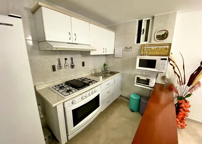 Renoir Apartment